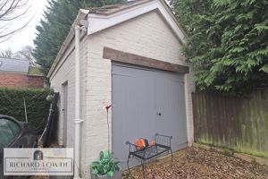 Detached Garage- click for photo gallery